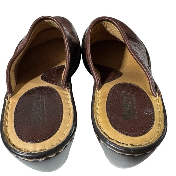 Born Women's Brown Leather Mules - Picture 5 of 8